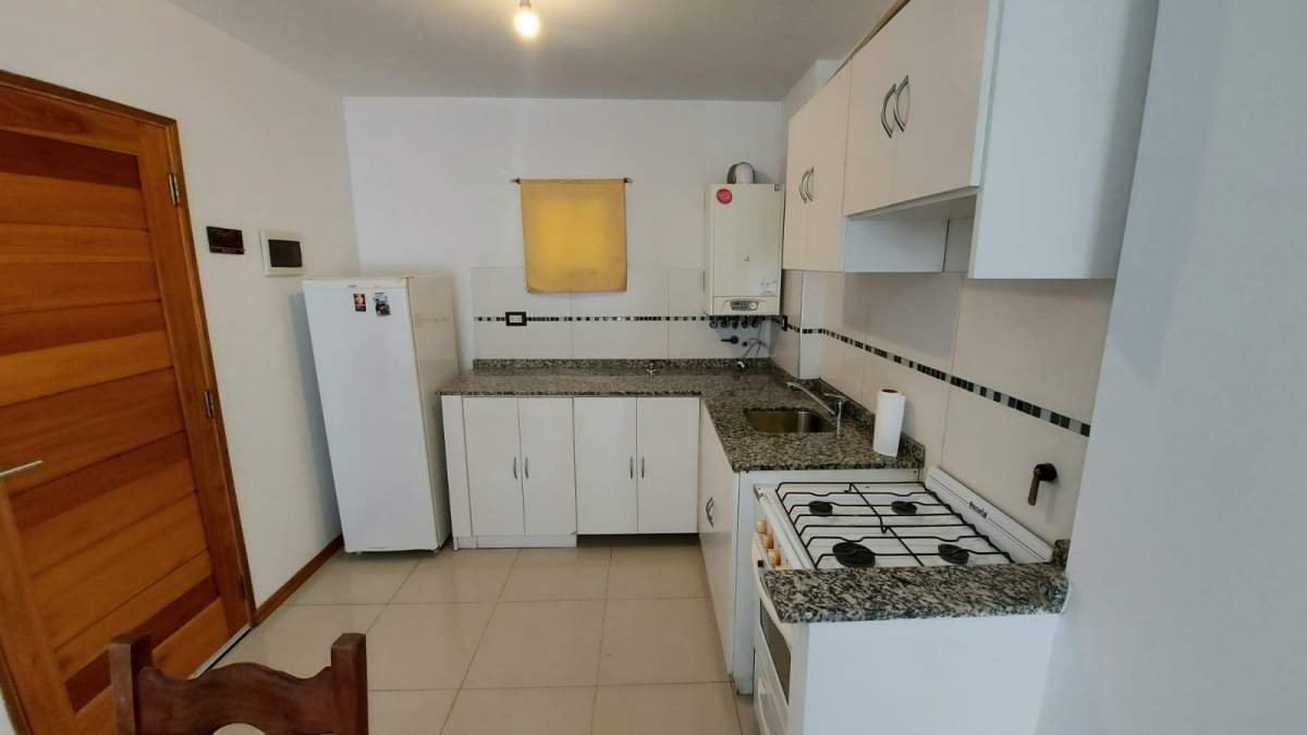 VILLA CARLOS PAZ CENTRO 2 DORMITORIOS CON COCHERA