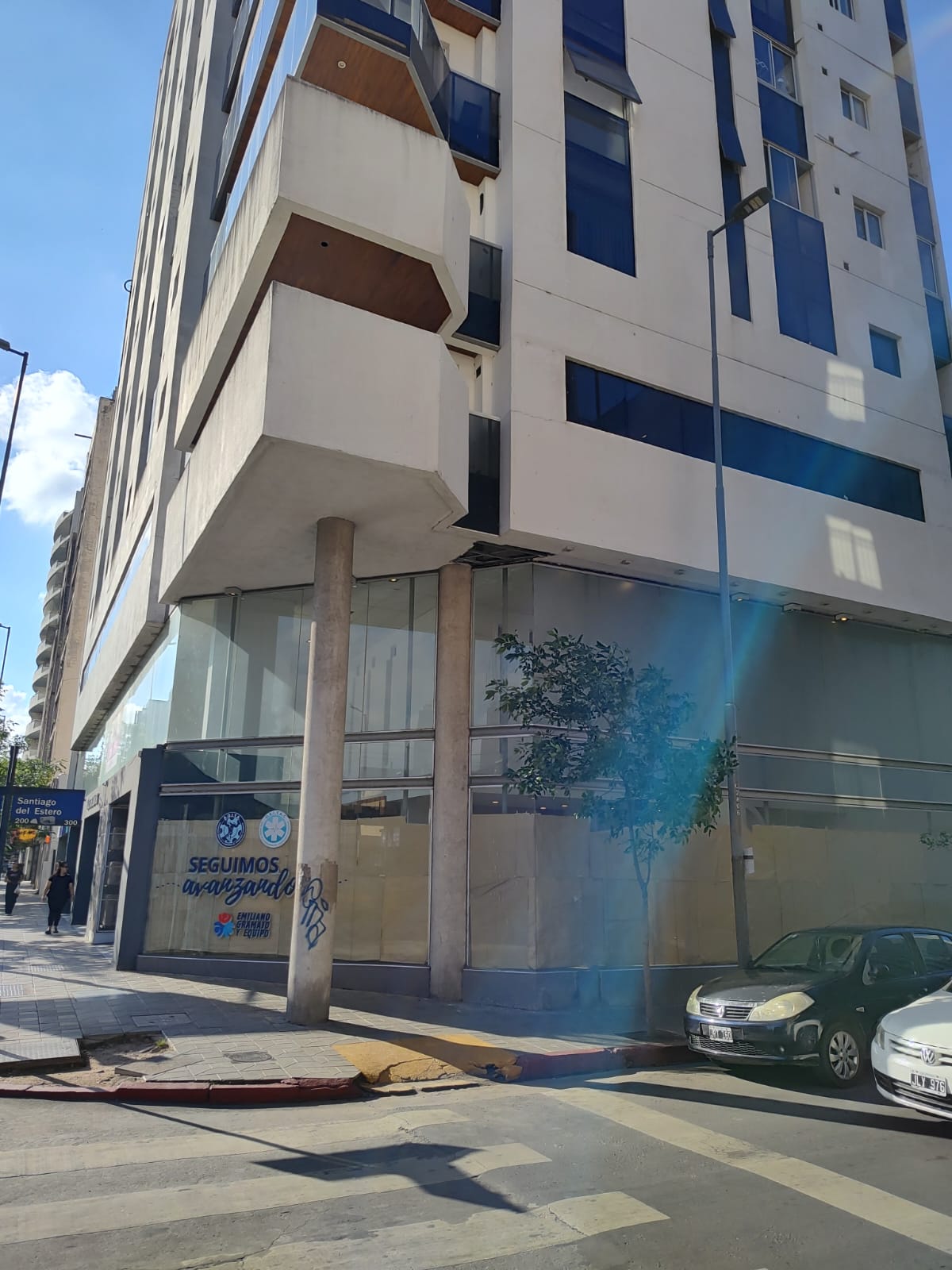 ALQUILO Av. OLMOS PISO 400m2 CON TERRAZA BARRIO ZONA CASA DE GOBIERNO