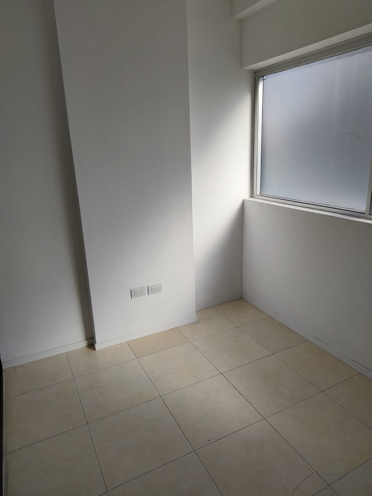 ALQUILO Av. OLMOS PISO 400m2 CON TERRAZA BARRIO ZONA CASA DE GOBIERNO