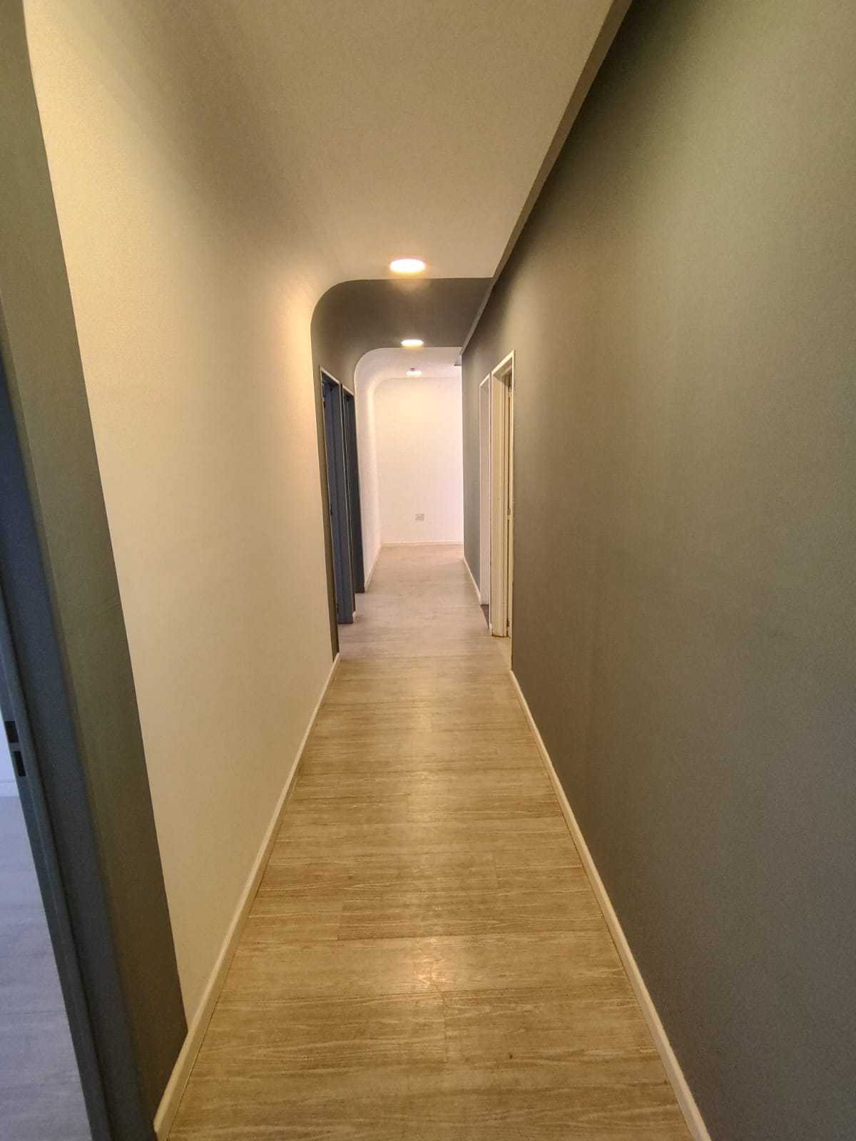 ALQUILO Av. OLMOS PISO 400m2 CON TERRAZA BARRIO ZONA CASA DE GOBIERNO