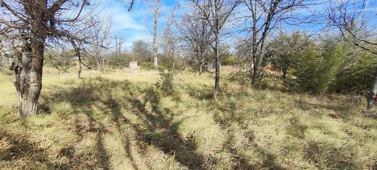 TERRENO DE 835 M2 EN BARRIO VILLA LUJAN