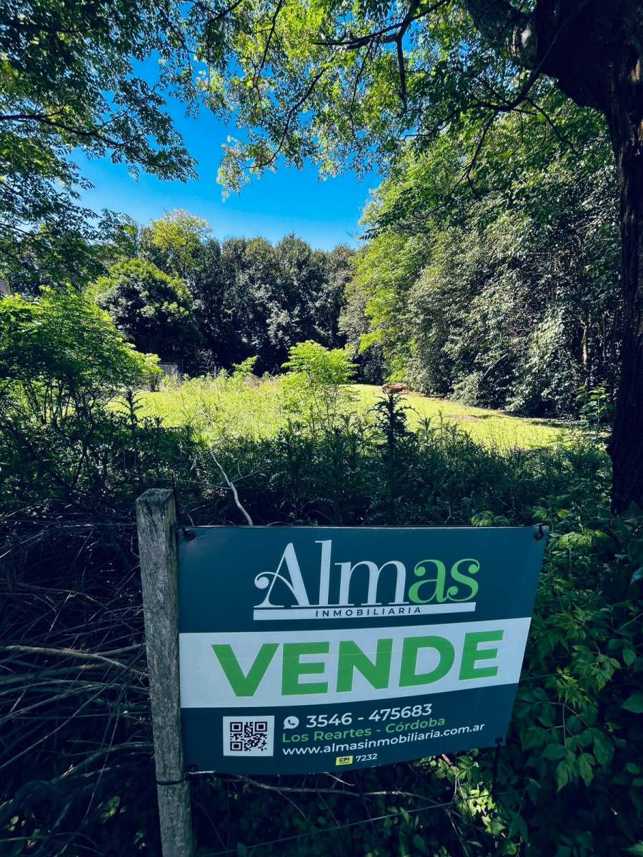 Hermoso terreno en zona céntrica, posesión por Escribanía