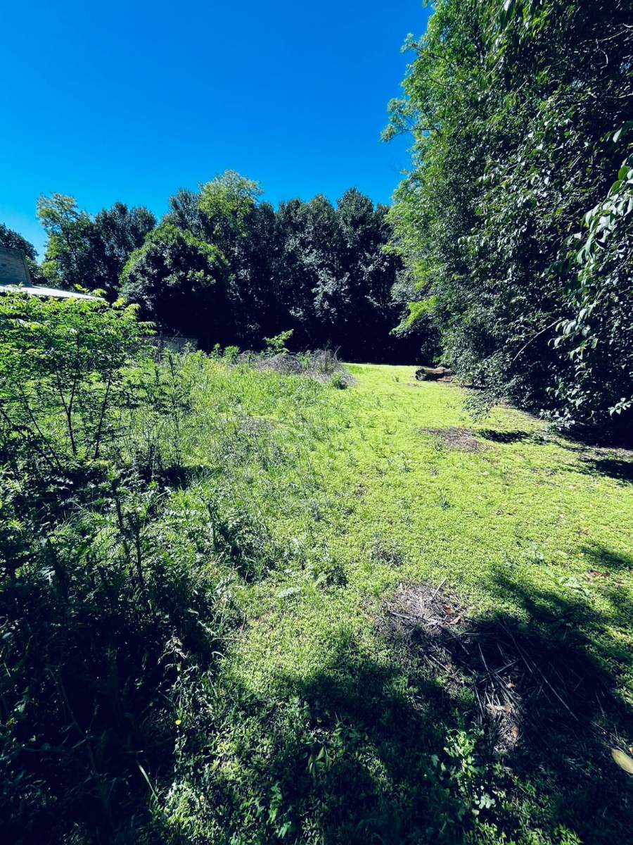 Hermoso terreno en zona céntrica, posesión por Escribanía