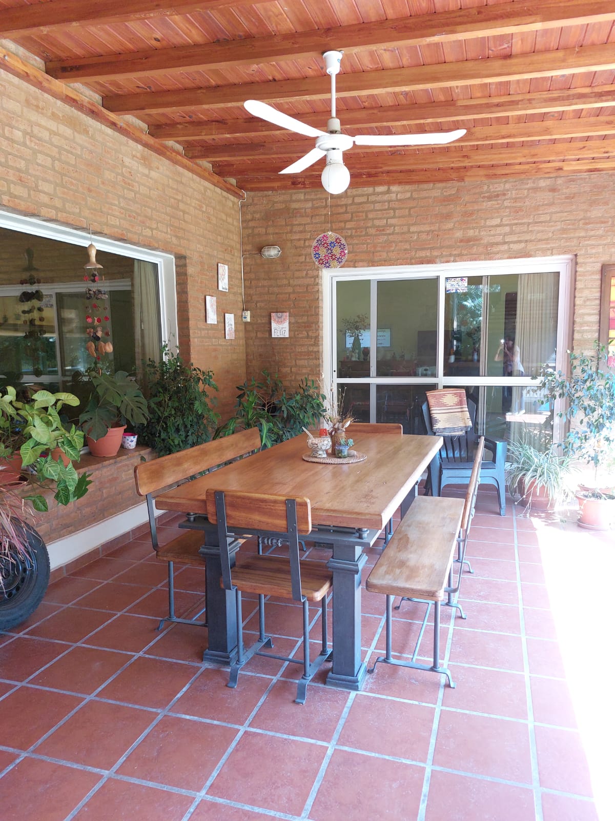 Venta APTA CREDITO casa de 3 dormitorios en Valle Escondido ( Los Arboles)
