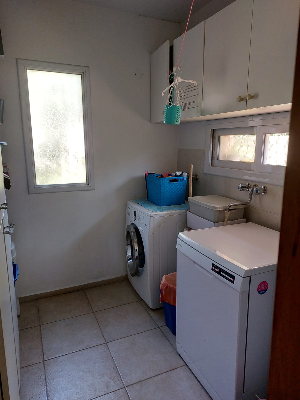 Venta APTA CREDITO casa de 3 dormitorios en Valle Escondido ( Los Arboles)