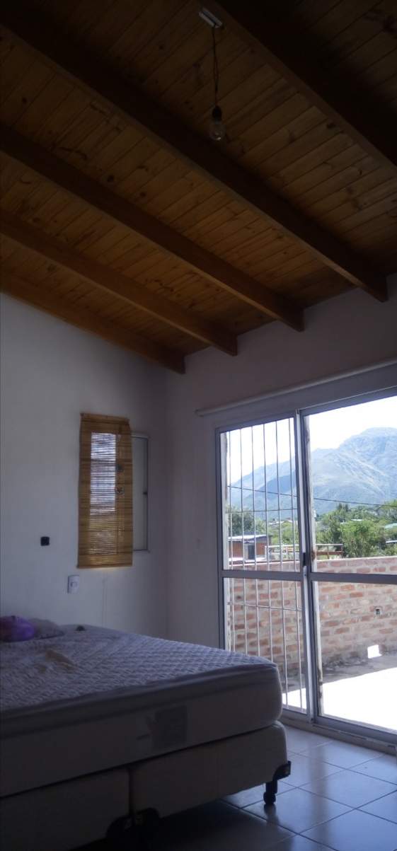 VENTA CASA CAPILLA DEL MONTE- CALLE LOS MOLLES BARRIO LAS GEMELAS