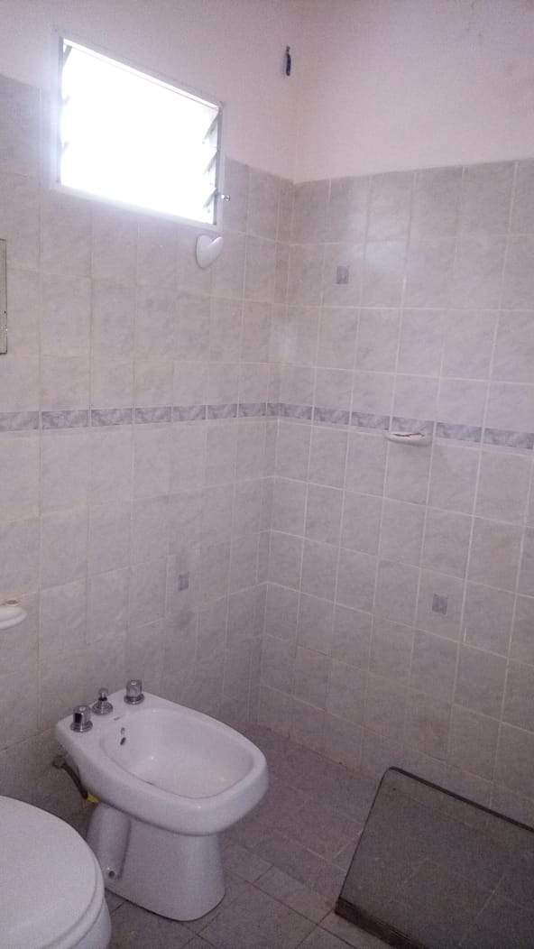 VENTA CASA CAPILLA DEL MONTE- CALLE LOS MOLLES BARRIO LAS GEMELAS