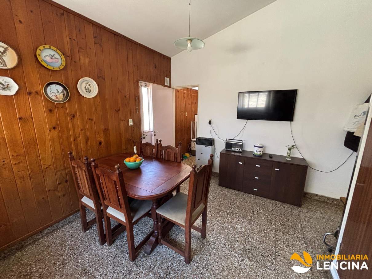 VENTA DE CASA 3 DORMITORIOS EN VILLA CARLOS PAZ