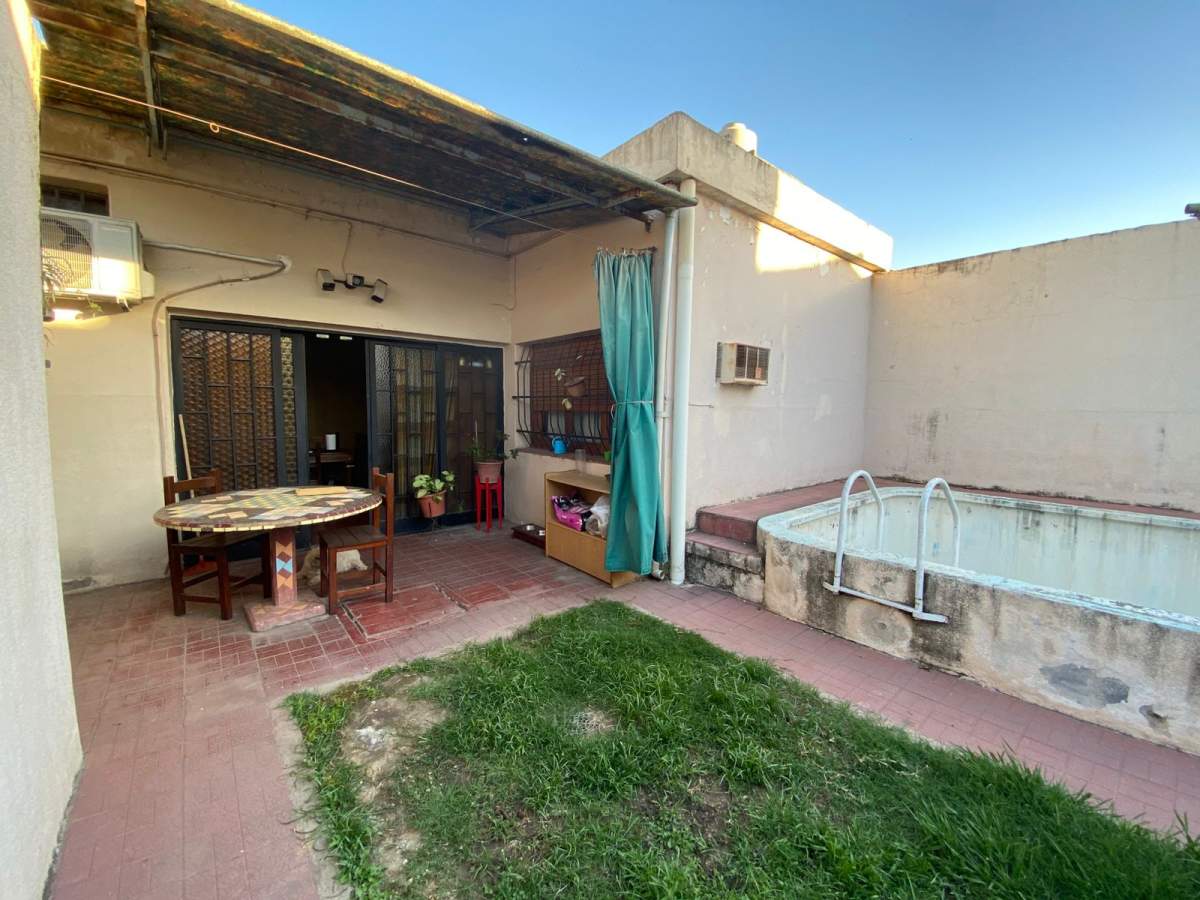 SALVATIERRA VENDE - BARRIO JUNIORS-IMPECABLE CASA-INMEJORABLE UBICACIÓN