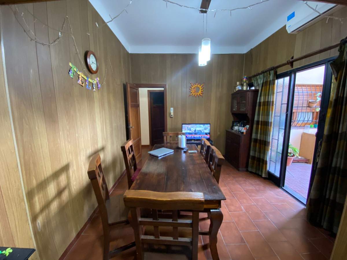 SALVATIERRA VENDE - BARRIO JUNIORS-IMPECABLE CASA-INMEJORABLE UBICACIÓN