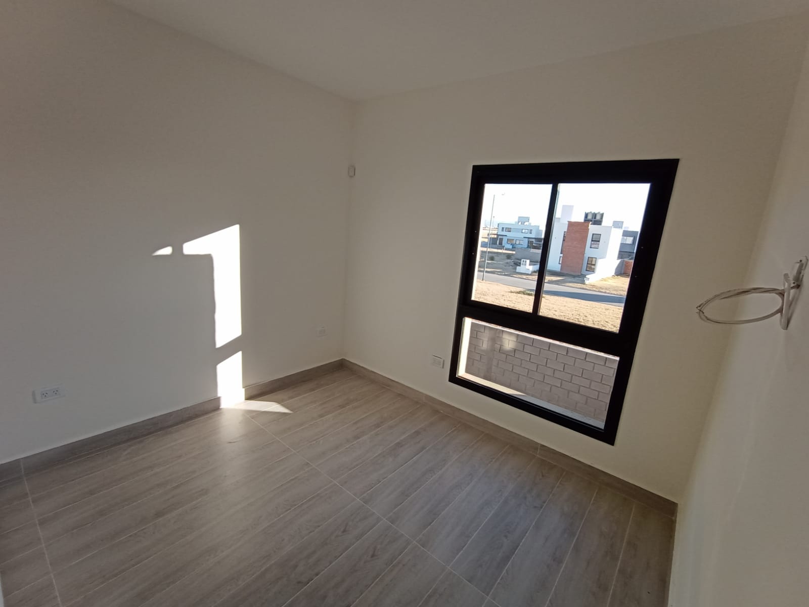 San Ignacio Village - Duplex en VENTA - Fondo Norte!! Hermoso!!!