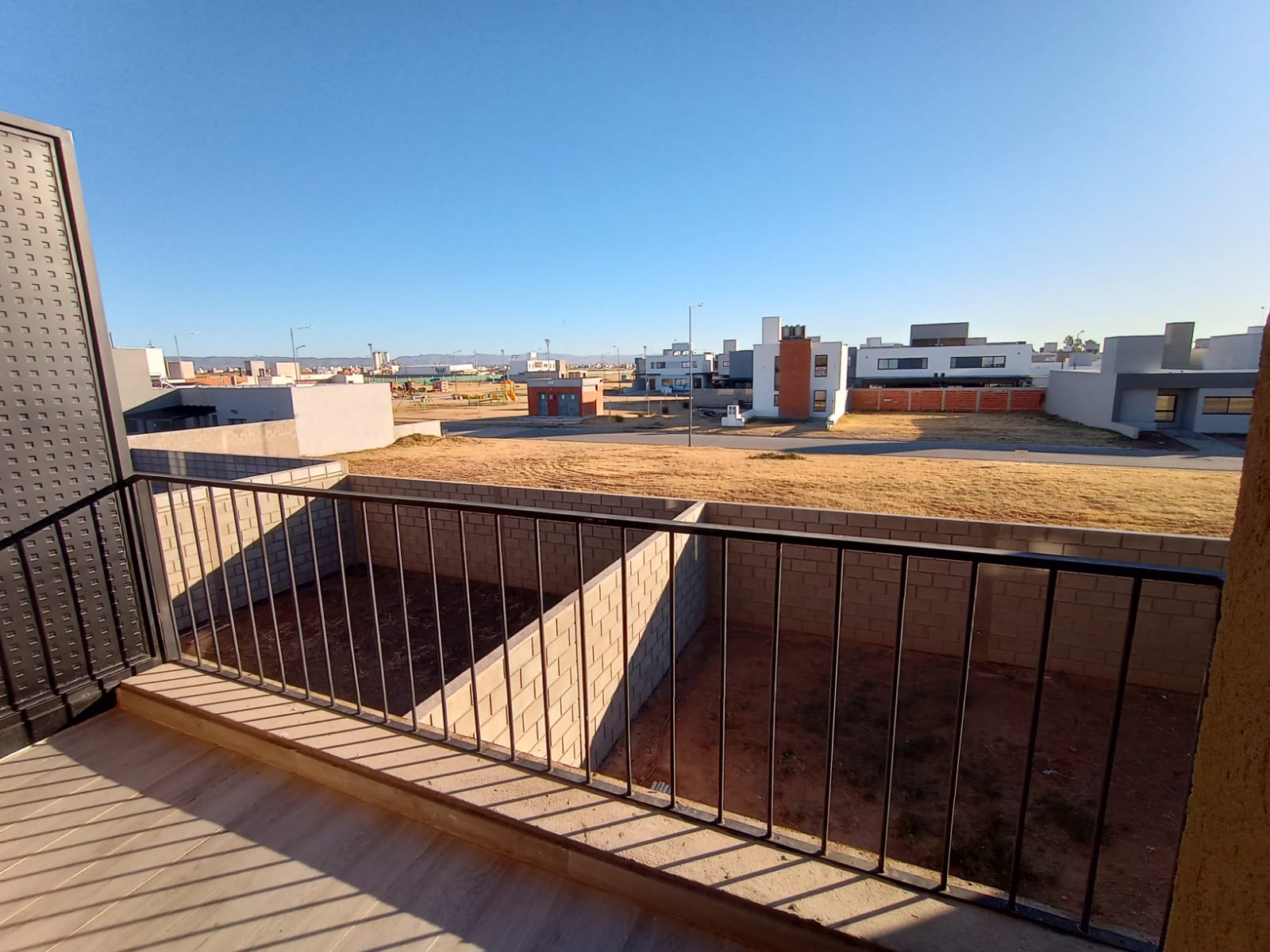 San Ignacio Village - Duplex en VENTA - Fondo Norte!! Hermoso!!!