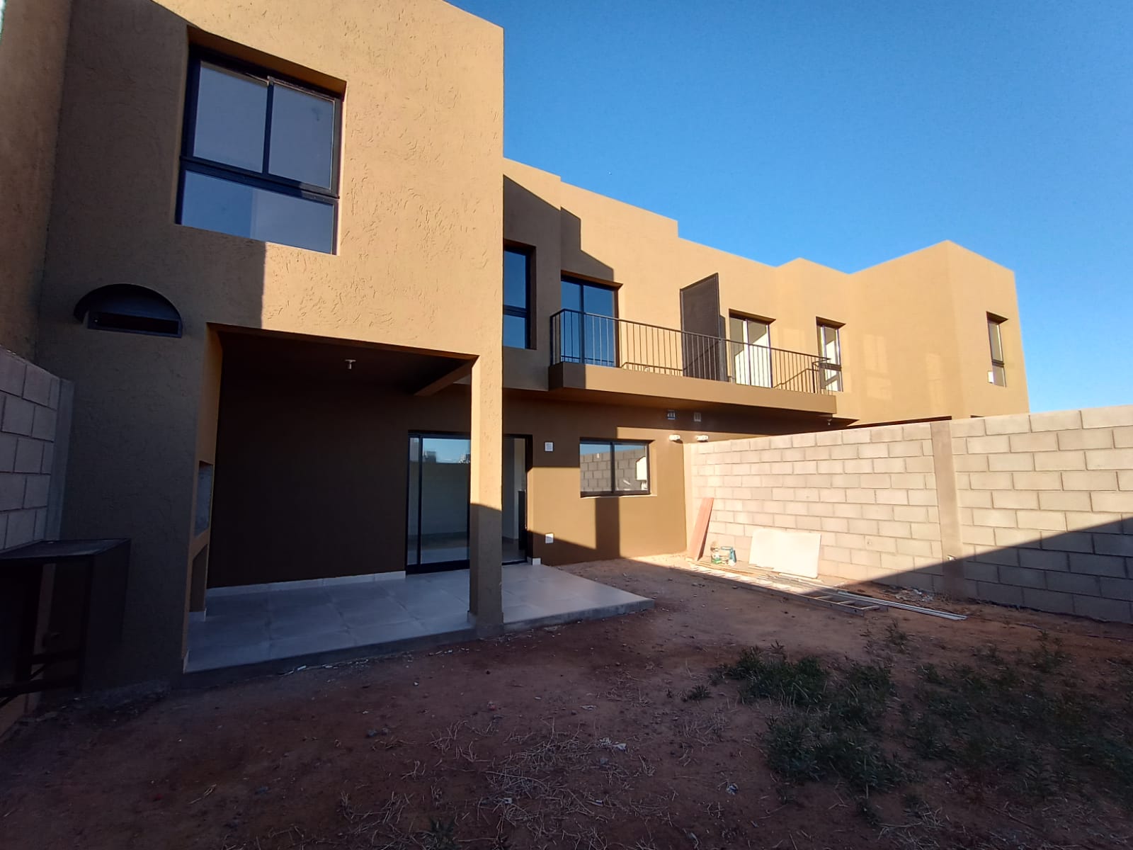 San Ignacio Village - Duplex en VENTA - Fondo Norte!! Hermoso!!!