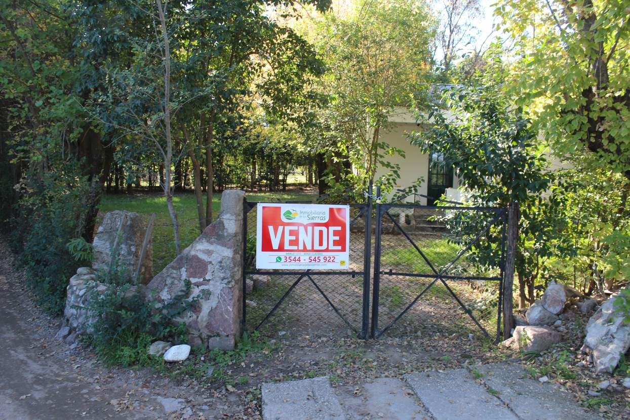 Casa frente al Balneario Municipal de Villa Cura Brochero