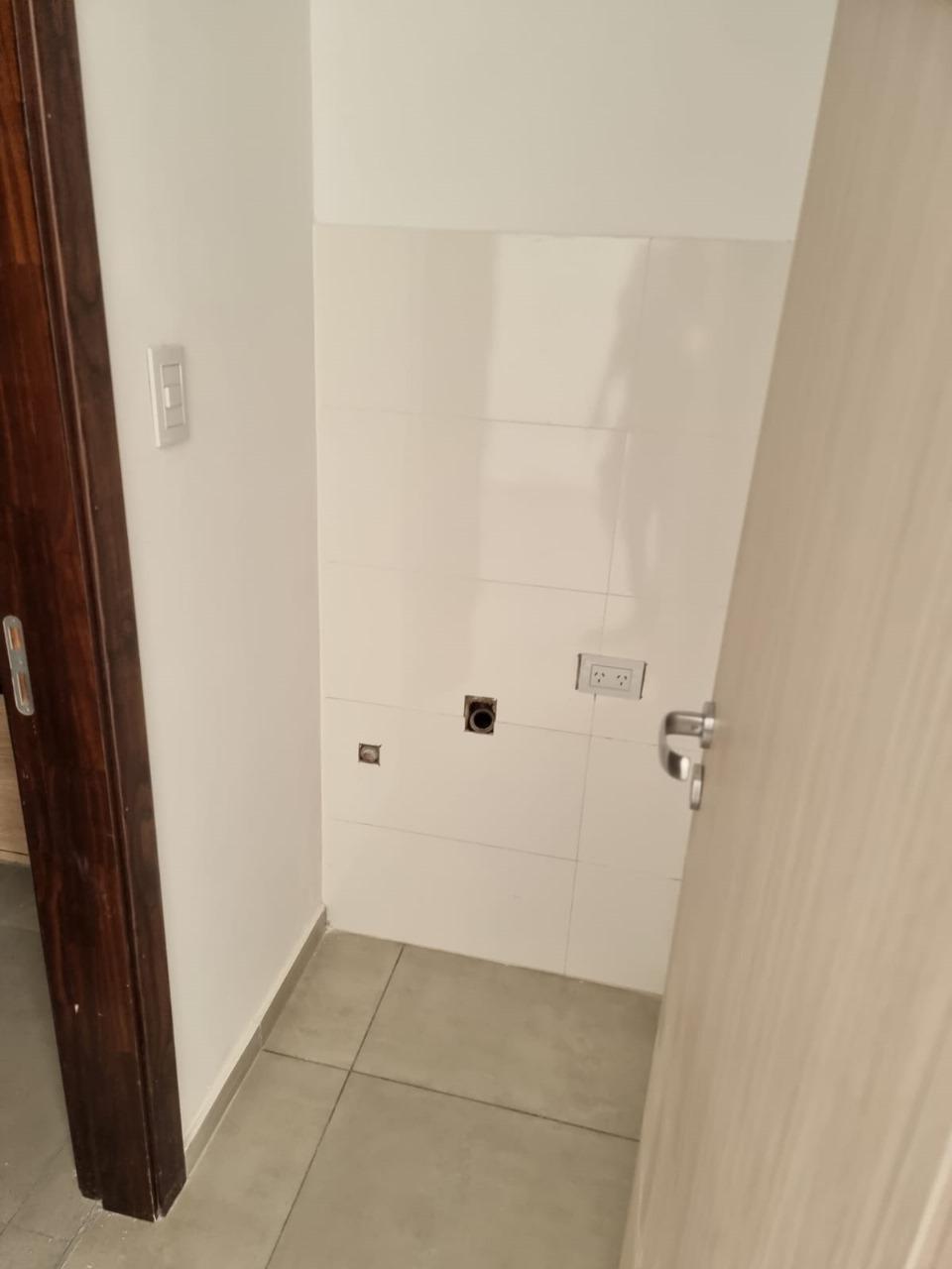 DUPLEX en excelente  ubicación !!