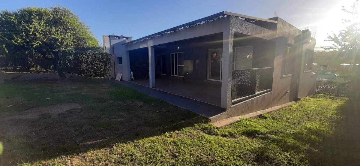 CASA EN VENTA UBICADA EN EL DORADO