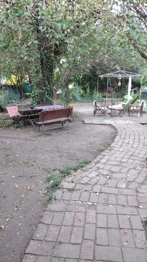 Vendo casa Ideal para construcción de locales con gran terreno sobre Ruta E53