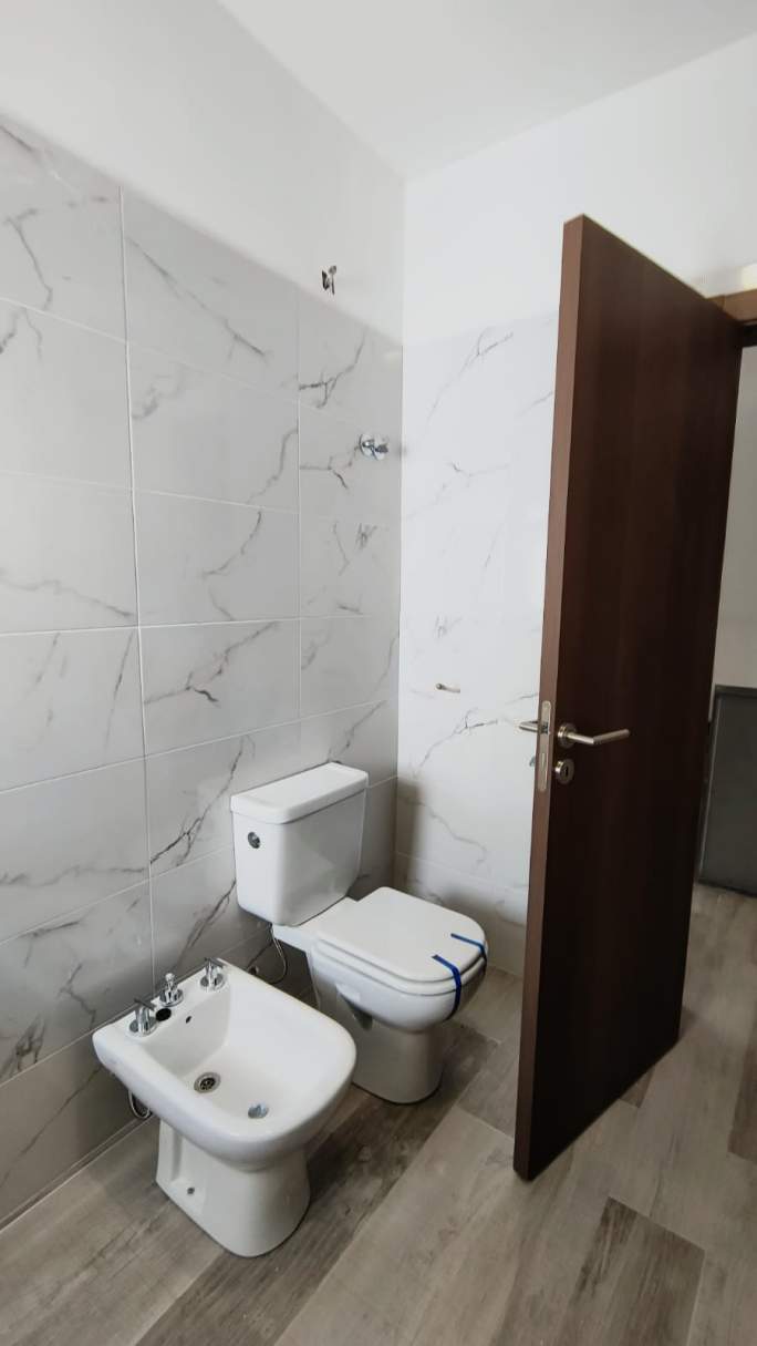 ARGUELLO: MONSEÑOR FERREYRA 6730 AMPLIA CASA DE 3 DOR  C  PILETA