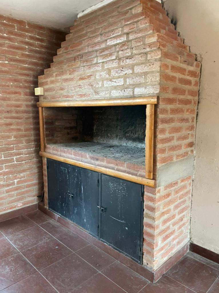 CASA UNQUILLO 3 DORMITORIOS ZONA CENTRO