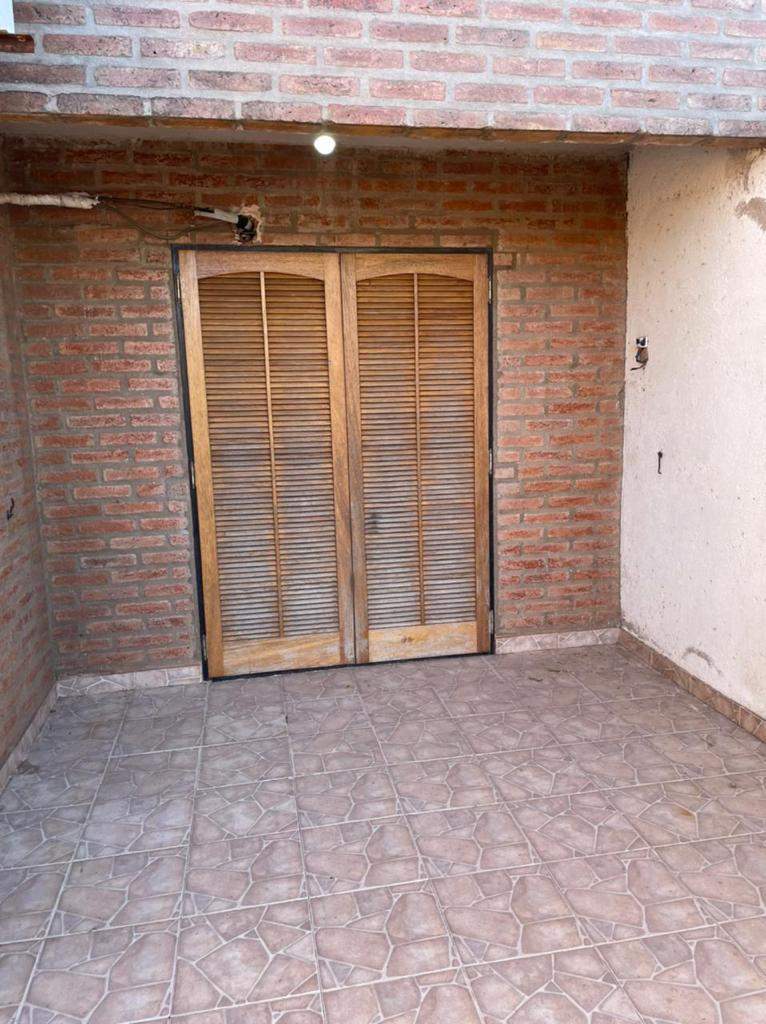 CASA UNQUILLO 3 DORMITORIOS ZONA CENTRO