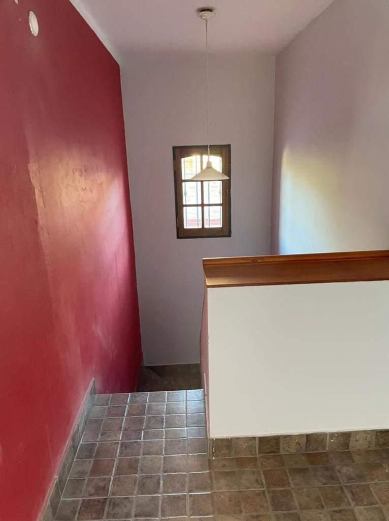 CASA UNQUILLO 3 DORMITORIOS ZONA CENTRO