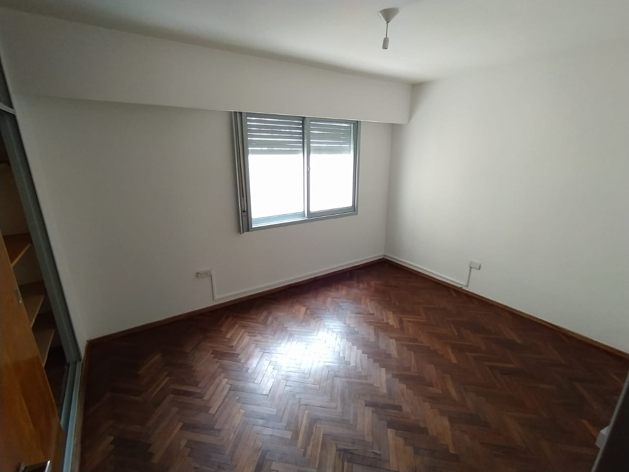 ALQ. DPTO. 2 DORM. CONTRAFRENTE - AV. COLÓN 1437 - CÓRDOBA