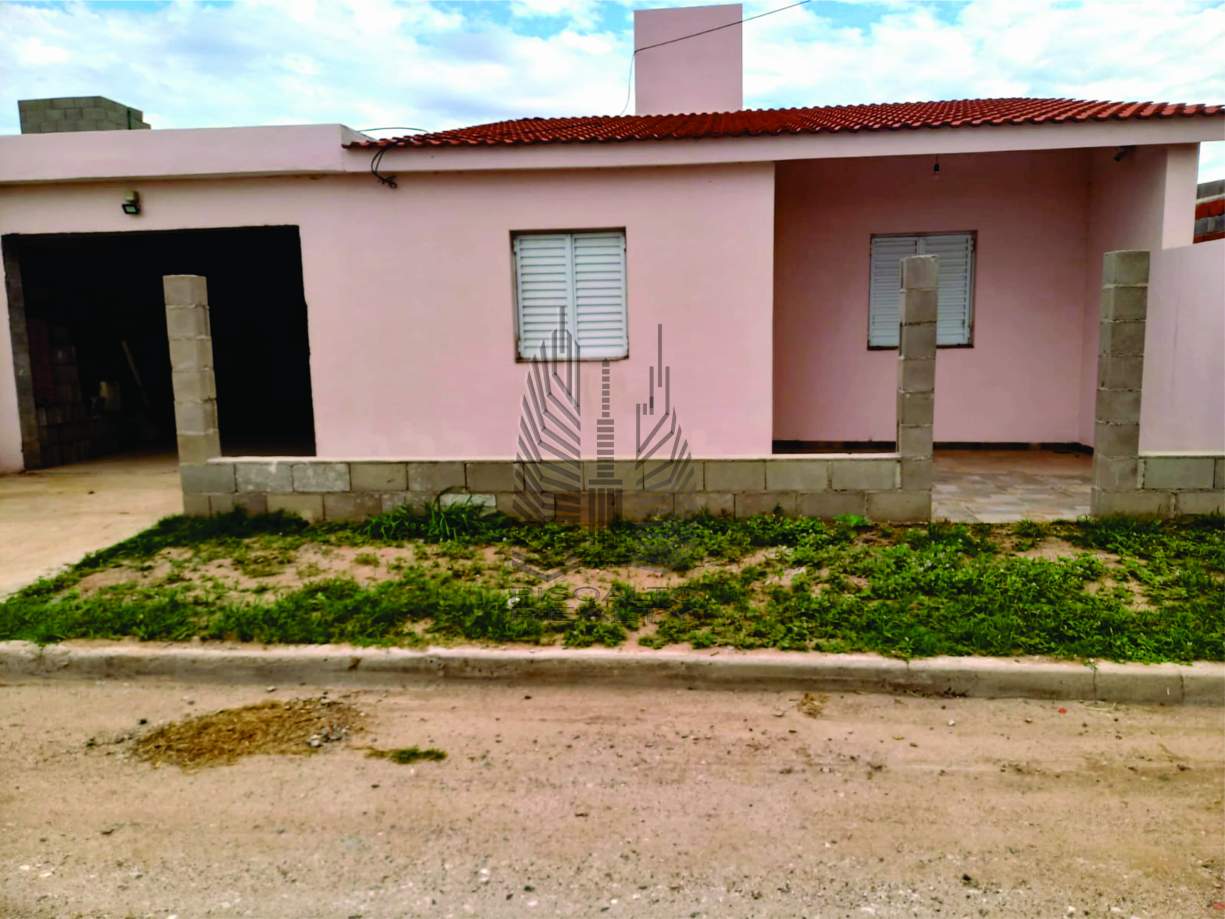 EN VENTA. Casa nueva con detalles a terminar. EL ARAÑADO.