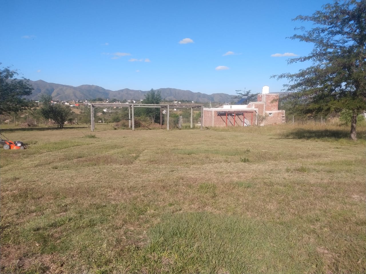 LIQUIDO LOTE!!! GRAN OPORTUNIDAD!! CON ESCRITURA !!