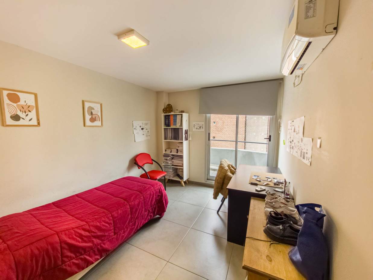 VENTA. DEPARTAMENTO. 2 DORMITORIOS, UNO DE ELLOS EN SUITE CON VESTIDOR. DOS BAÑOS. BALCÓN. NUEVA CÓR