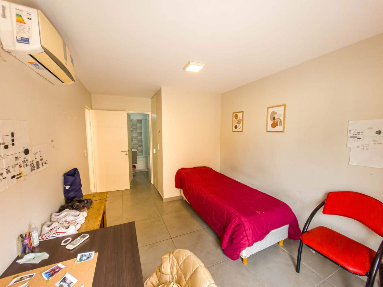 VENTA. DEPARTAMENTO. 2 DORMITORIOS, UNO DE ELLOS EN SUITE CON VESTIDOR. DOS BAÑOS. BALCÓN. NUEVA CÓR