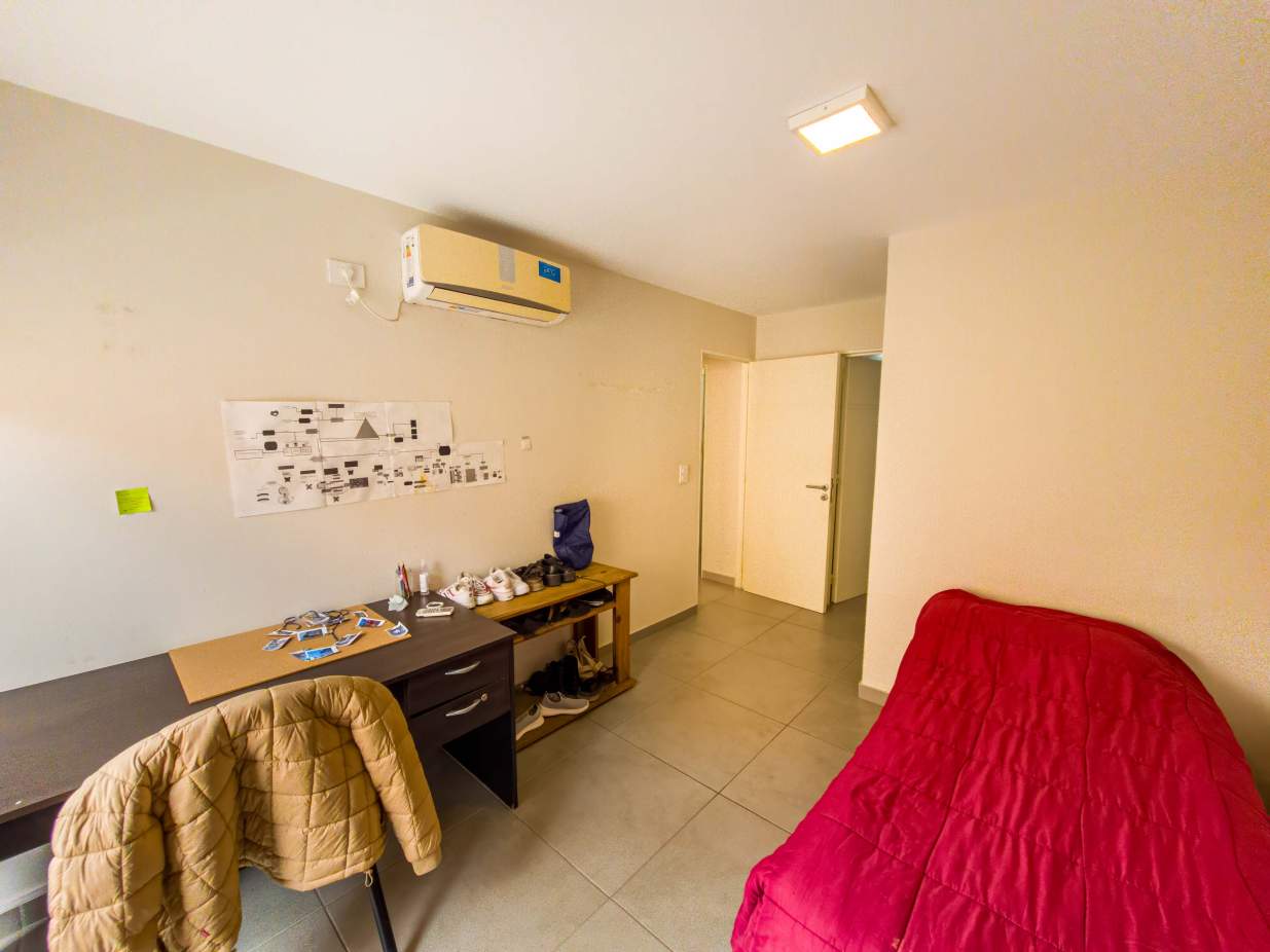 VENTA. DEPARTAMENTO. 2 DORMITORIOS, UNO DE ELLOS EN SUITE CON VESTIDOR. DOS BAÑOS. BALCÓN. NUEVA CÓR