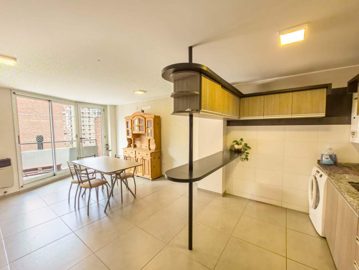 VENTA. DEPARTAMENTO. 2 DORMITORIOS, UNO DE ELLOS EN SUITE CON VESTIDOR. DOS BAÑOS. BALCÓN. NUEVA CÓR
