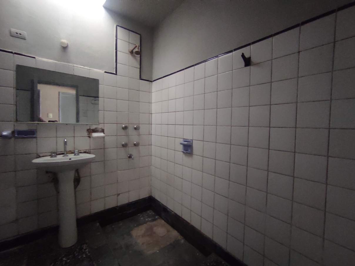 Venta casa de 2 dorm con dpto de 2 dorm en B San Vicente