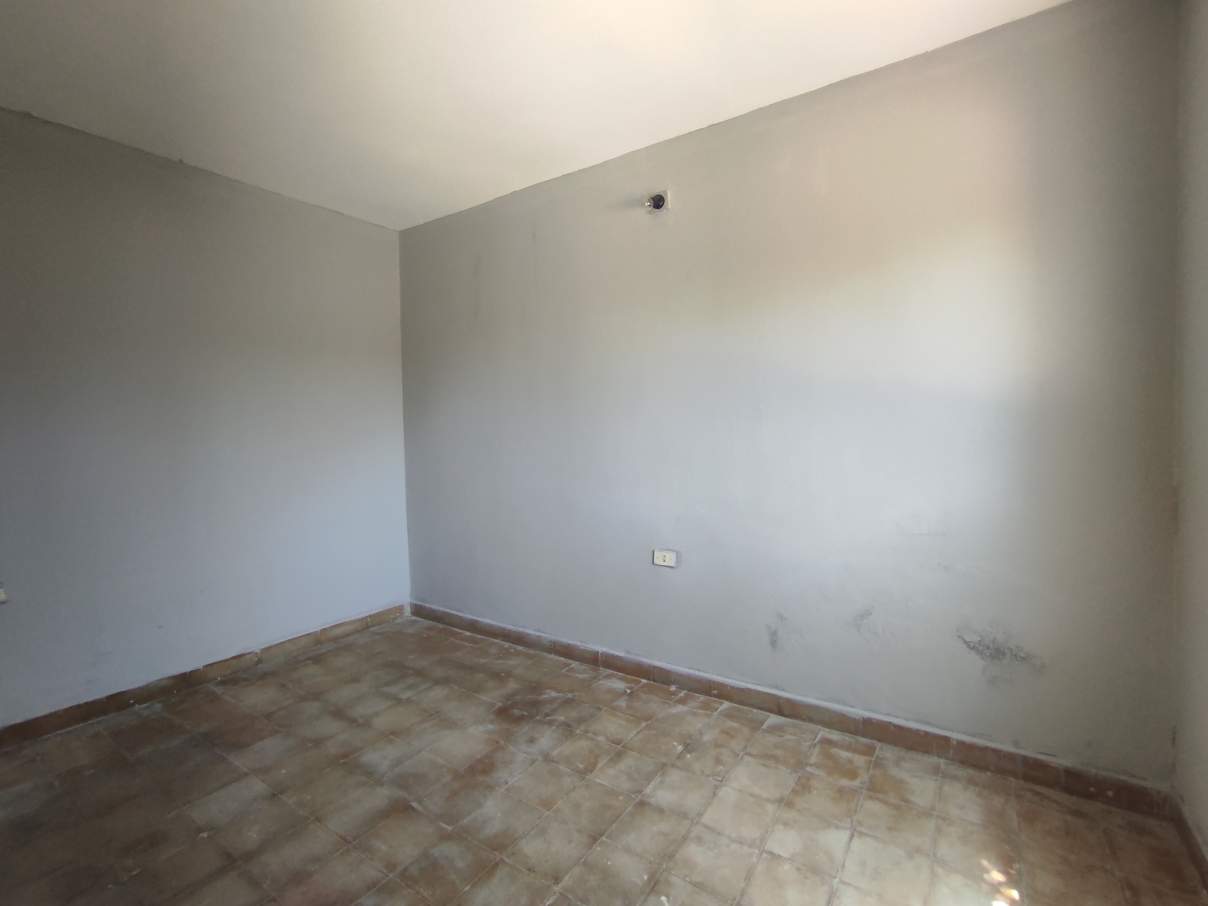 Venta casa de 2 dorm con dpto de 2 dorm en B San Vicente
