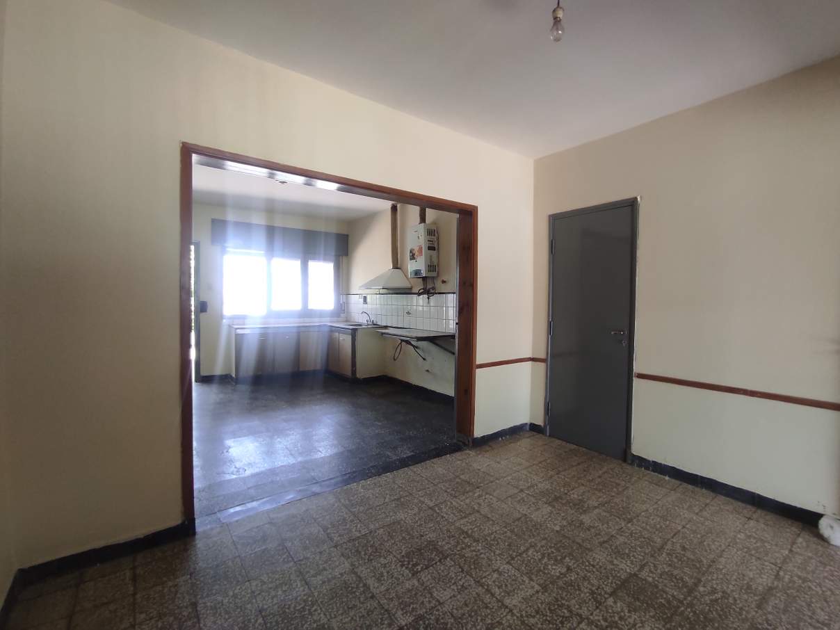 Venta casa de 2 dorm con dpto de 2 dorm en B San Vicente