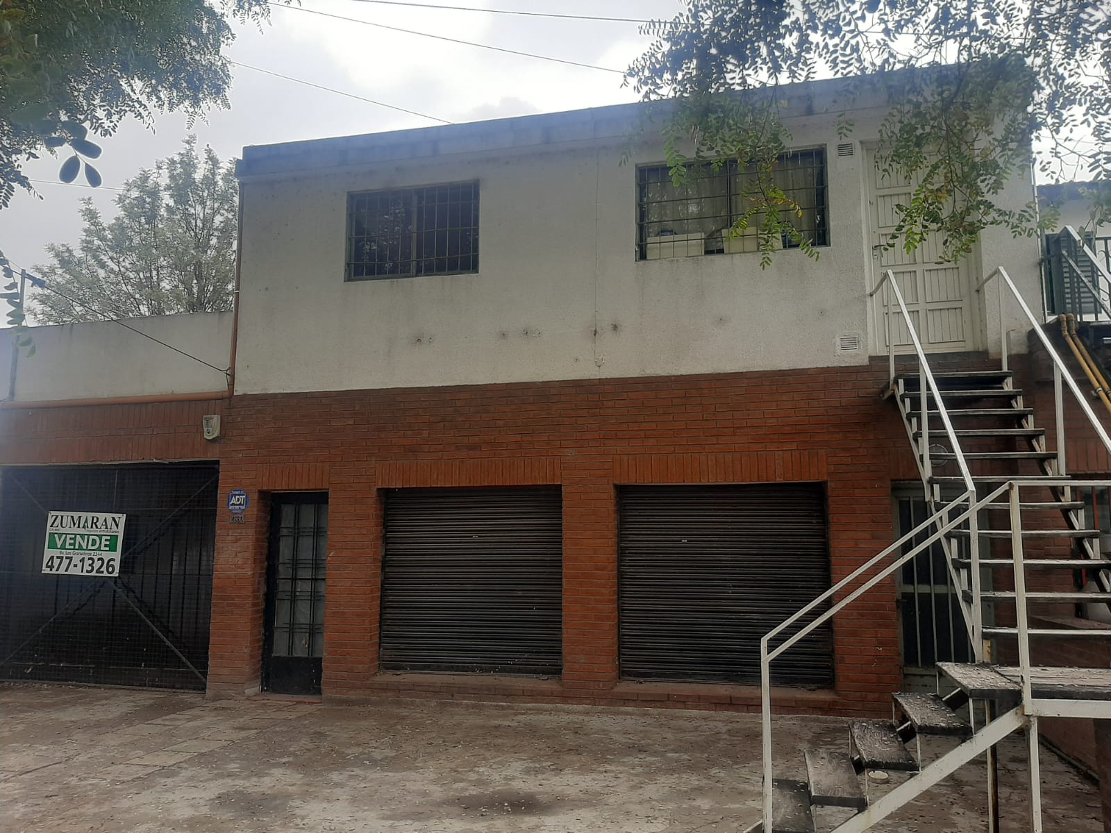 VENTA LOCAL CON DEPTO EN LOMAS DE SAN MARTIN