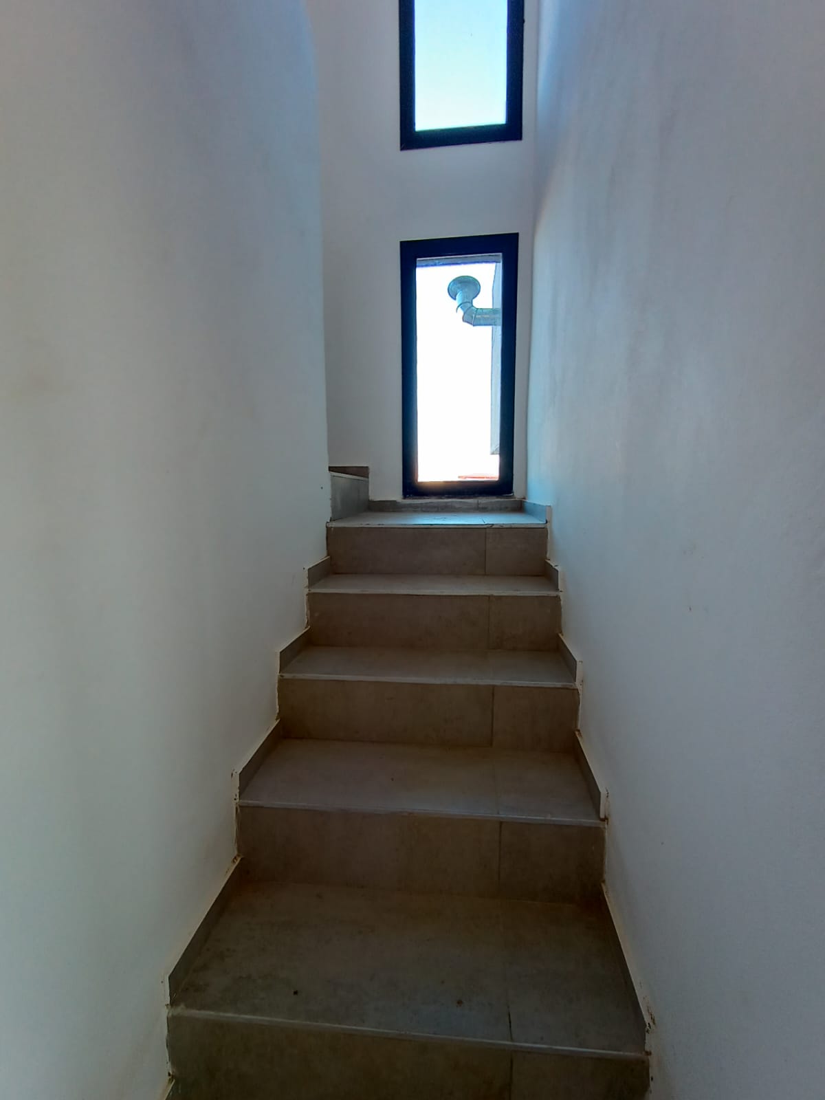 Duplex a estrenar - Solares de MANANTIALES