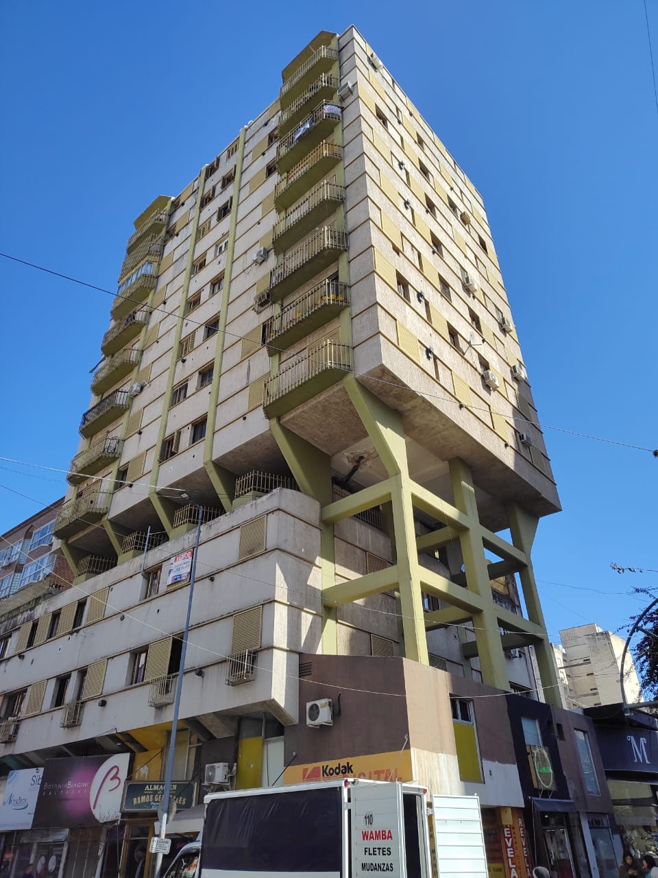 DEPTO EN VENTA - CENTRO