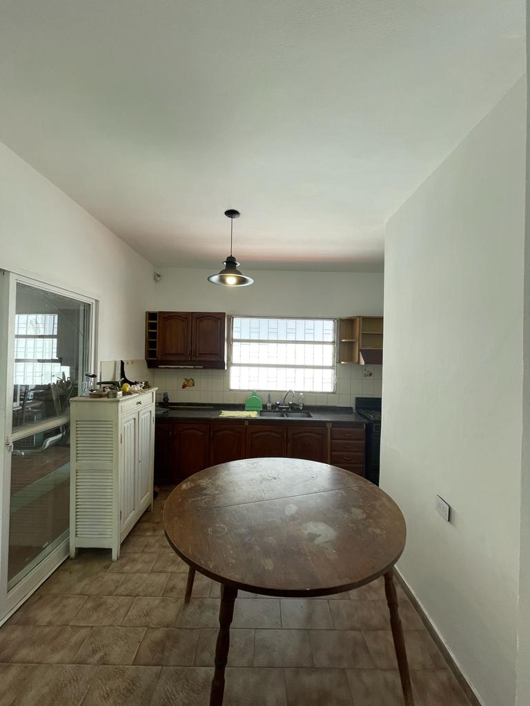 BAJO PALERMO VENTA EXCELENTE OPORTUNIDAD EN UNA PLANTA.