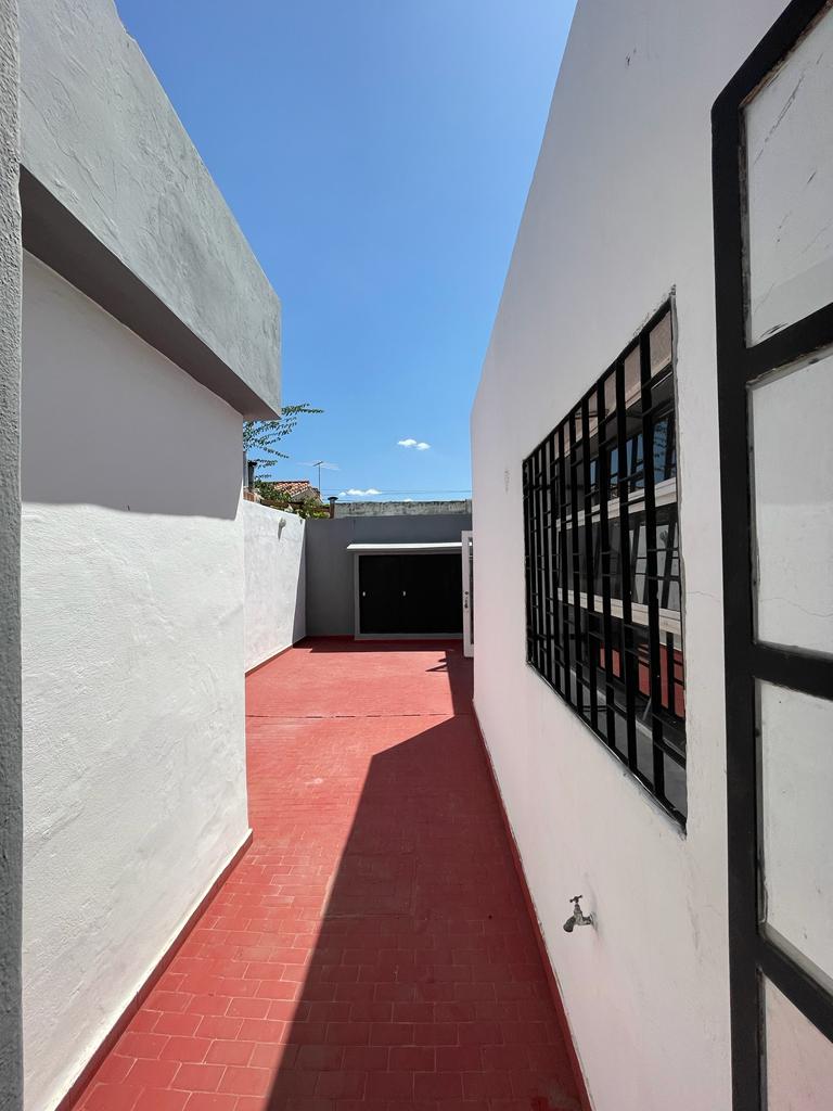 BAJO PALERMO VENTA EXCELENTE OPORTUNIDAD EN UNA PLANTA.