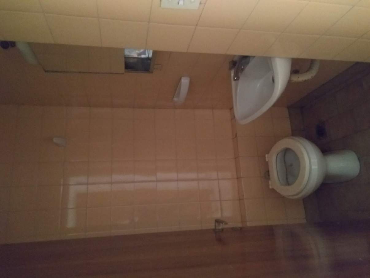 Amplio departamento de tres dormitorios en venta , zona bancaria, Centro