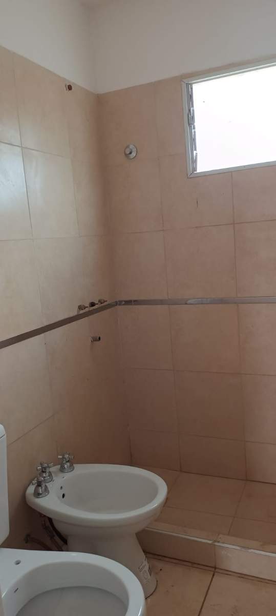 VENDO DUPLEX EN LOS PRADOS, LA CALERA, CORDOBA