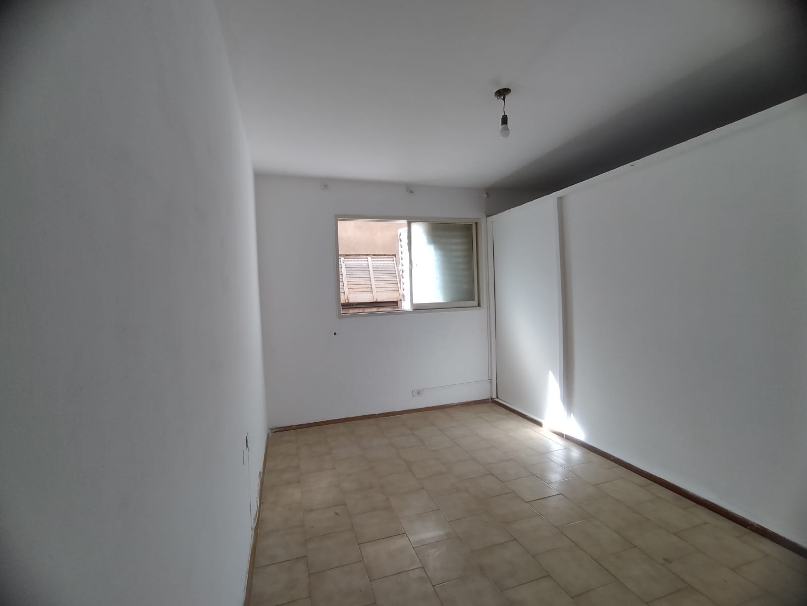 VENTA MONOAMBIENTE DIVIDIDO EN BARRIO ALBERDI