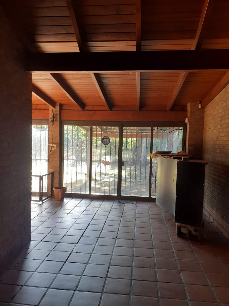 CASA EN VENTA BARRIO EL REFUGIO ARGUELLO  -  2 DORMITORIOS