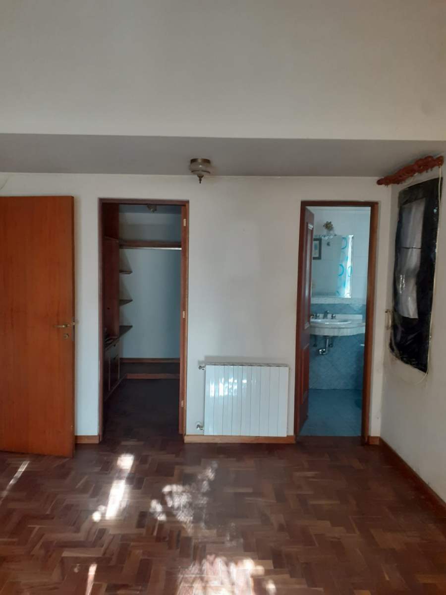 CASA EN VENTA BARRIO EL REFUGIO ARGUELLO  -  2 DORMITORIOS