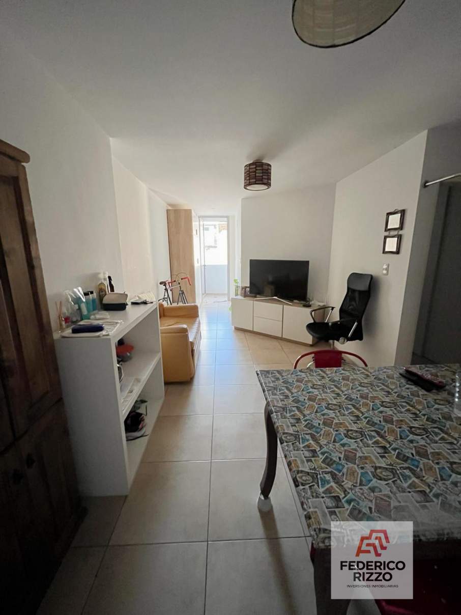 EN  VENTA DPTO 1 DORMITORIO CON COCHERA. BARRIO GENERAL PAZ