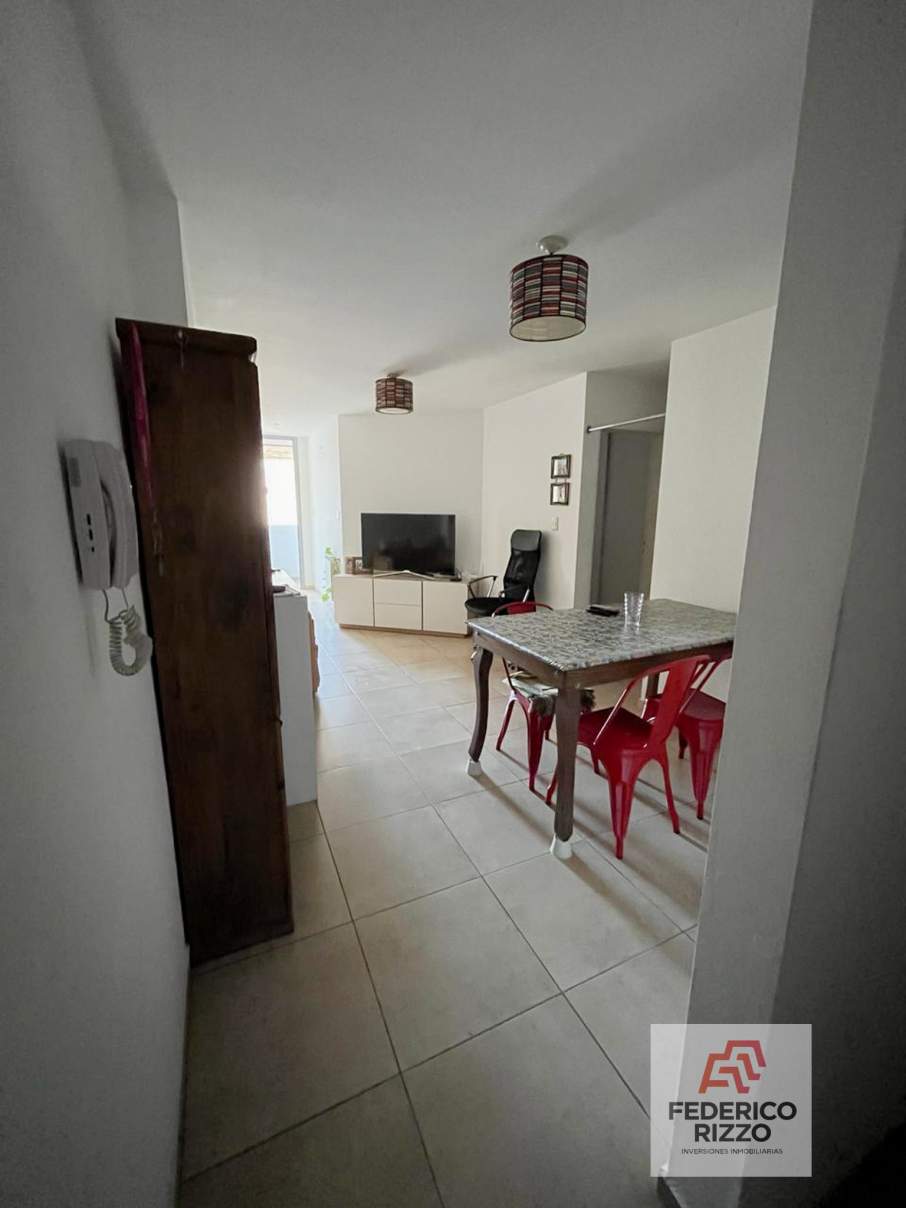 EN  VENTA DPTO 1 DORMITORIO CON COCHERA. BARRIO GENERAL PAZ