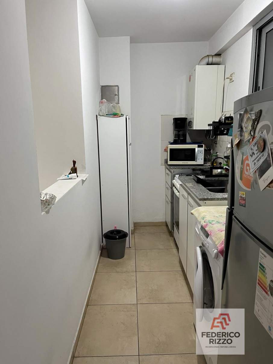 EN  VENTA DPTO 1 DORMITORIO CON COCHERA. BARRIO GENERAL PAZ