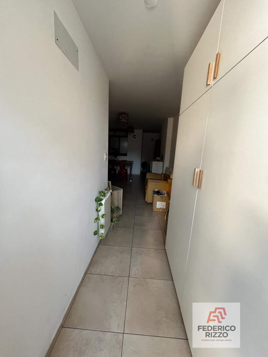EN  VENTA DPTO 1 DORMITORIO CON COCHERA. BARRIO GENERAL PAZ
