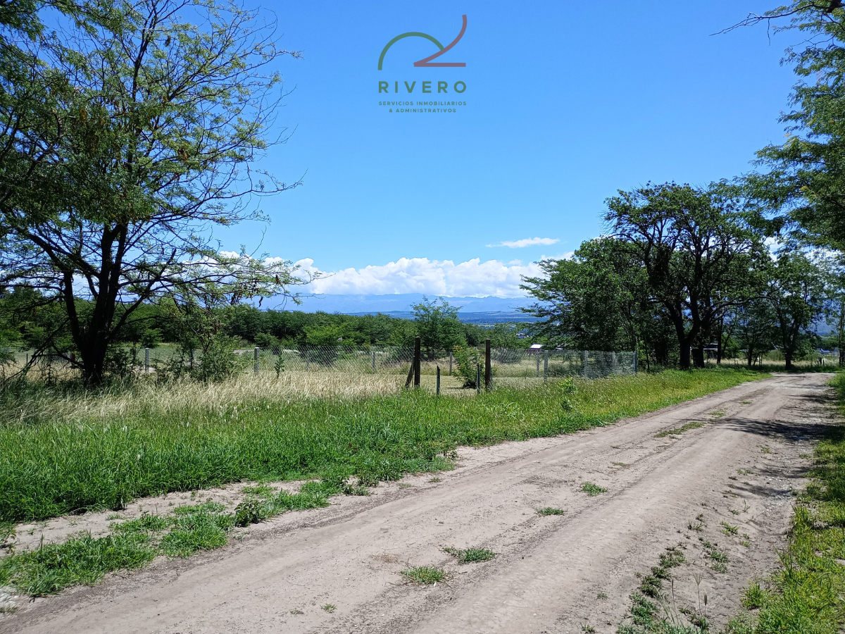 Se vende lote en Villa Ciudad Parque los Reartes